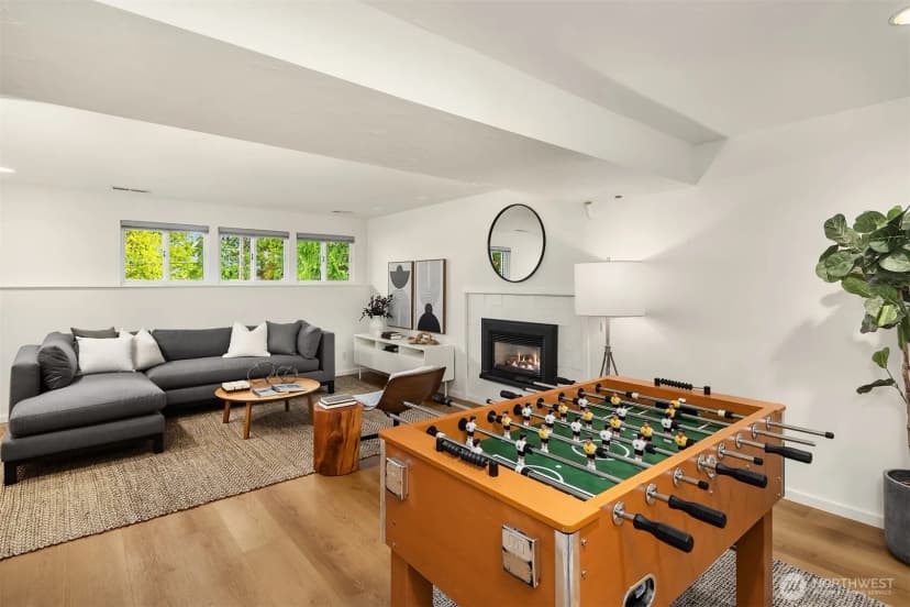 Property photo for 7231 91st Place Se, Mercer Island photo 20