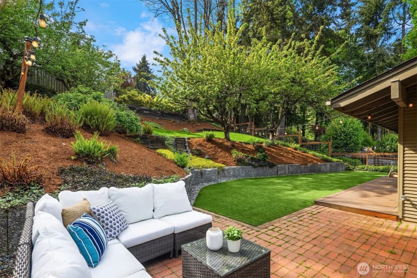 Property photo for 7231 91st Place Se, Mercer Island photo 10