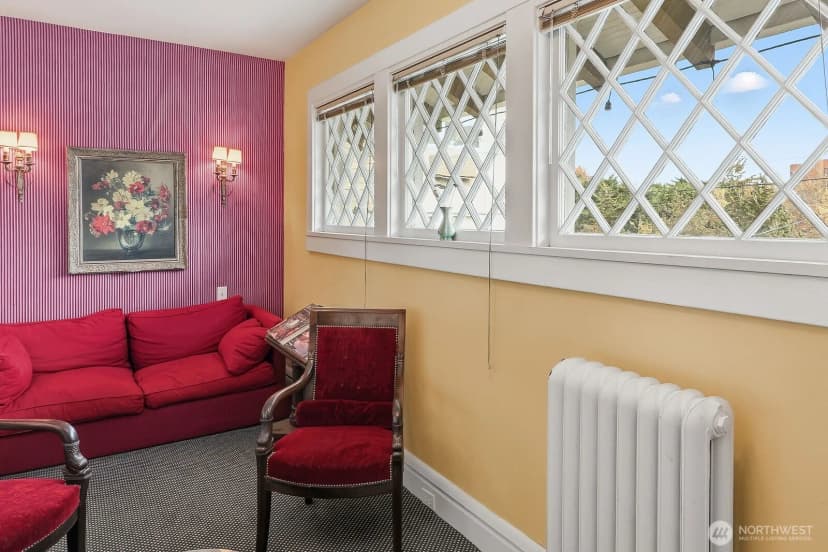 Property photo for 211 14th Avenue E, Seattle photo 10