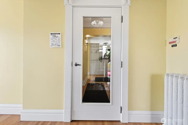 Property photo for 211 14th Avenue E, Seattle photo 4