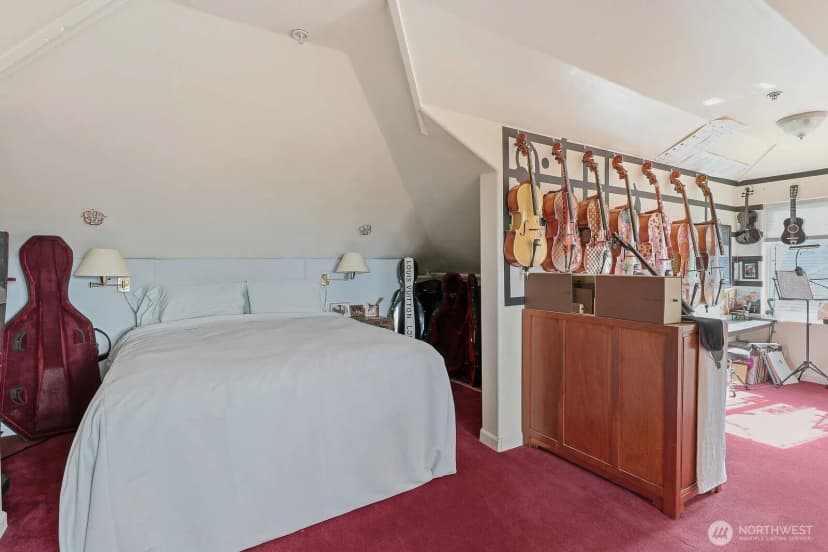 Property photo for 211 14th Avenue E, Seattle photo 23