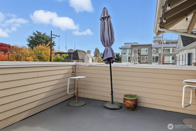 Property photo for 211 14th Avenue E, Seattle photo 21