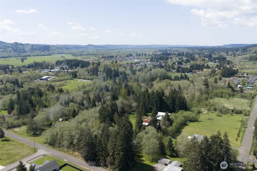 Property photo for 71 Roup Road, Montesano photo 32