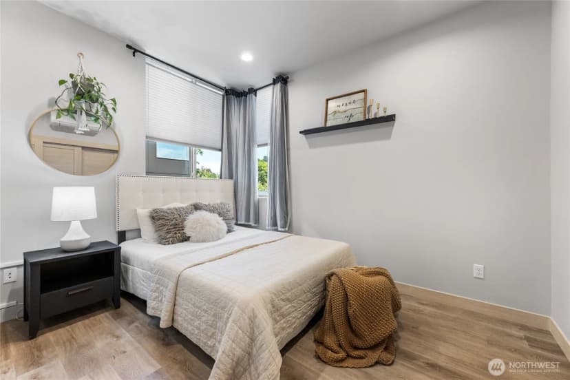 Property photo for 814 Nw 54th Street #a, Seattle photo 15
