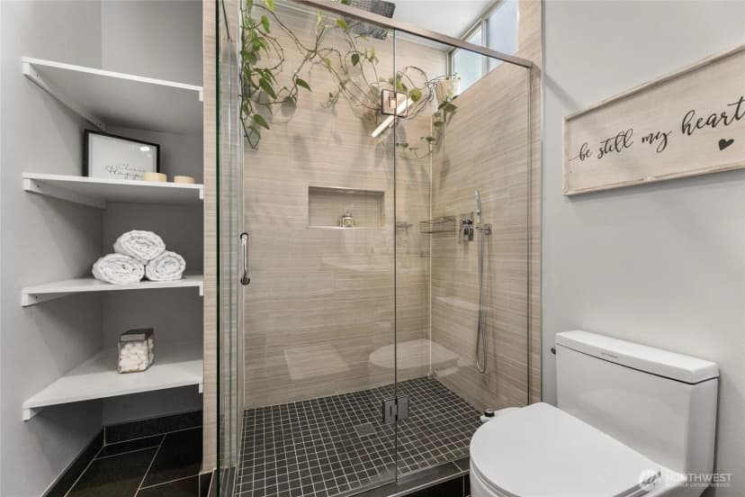 Property photo for 814 Nw 54th Street #a, Seattle photo 14