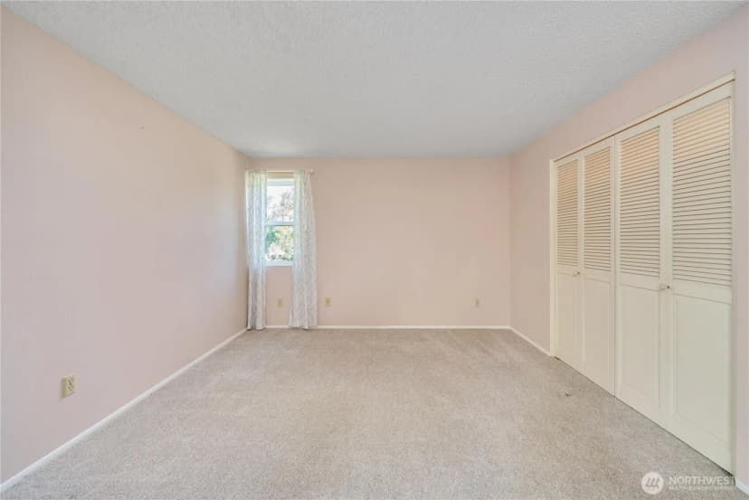 Property photo for 10430 Gravelly Lake Drive Sw, Lakewood photo 16