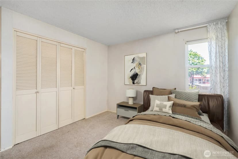 Property photo for 10430 Gravelly Lake Drive Sw, Lakewood photo 13