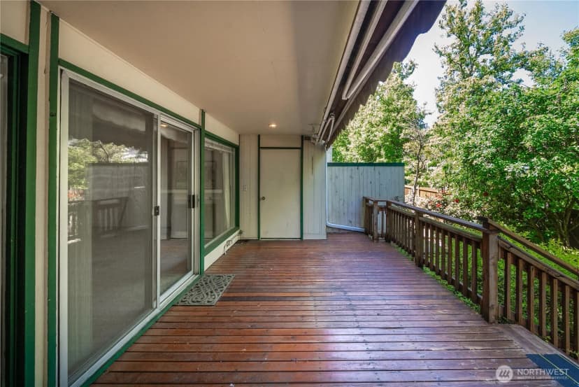 Property photo for 10430 Gravelly Lake Drive Sw, Lakewood photo 21