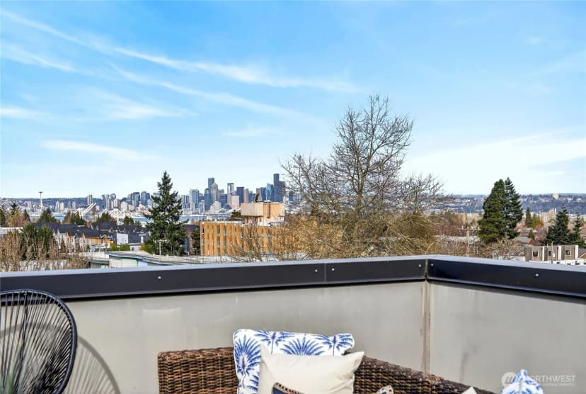 Property photo for 6543 35th Avenue Sw #b, Seattle photo 29