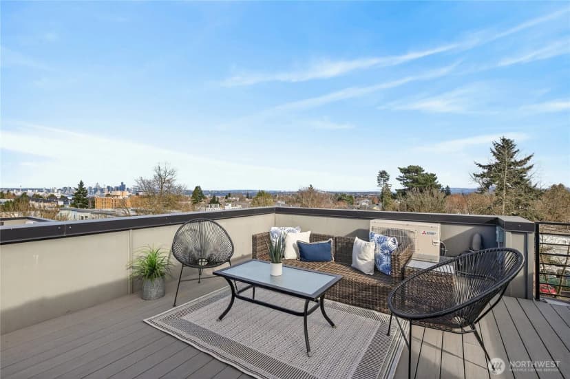 Property photo for 6543 35th Avenue Sw #b, Seattle photo 32