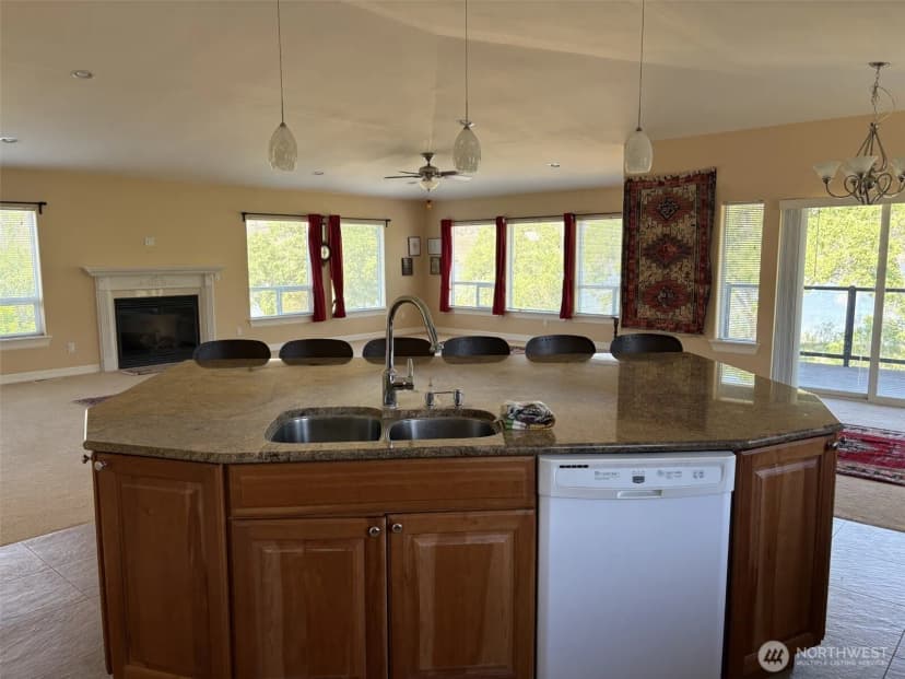 Property photo for 582 River Drive Sw, Quincy photo 17