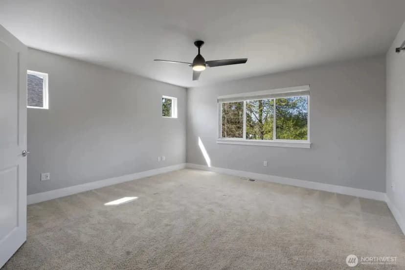 Property photo for 10901 71st Avenue E, Puyallup photo 16