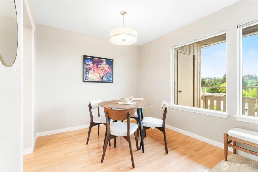 Property photo for 1110 5th Avenue S #402, Edmonds photo 8