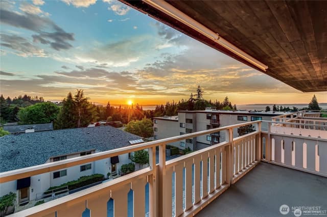 Property photo for 1110 5th Avenue S #402, Edmonds