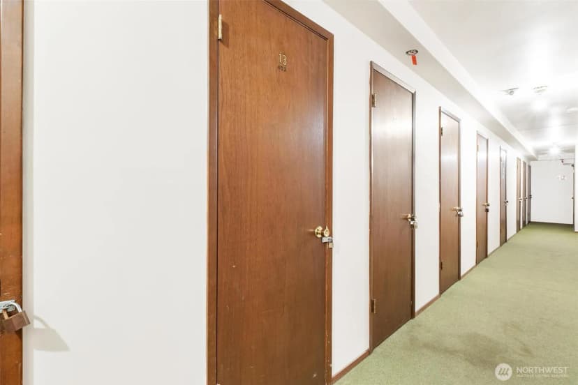 Property photo for 1110 5th Avenue S #402, Edmonds photo 19