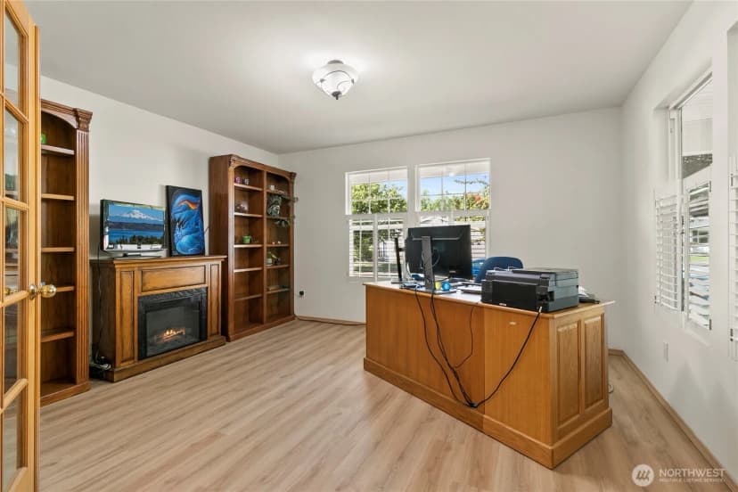 Property photo for 23415 Se 262nd Street, Maple Valley photo 6