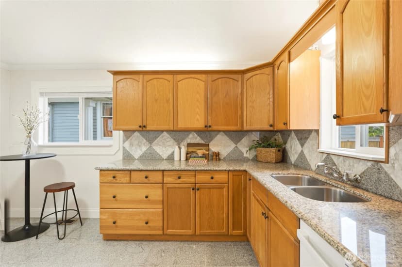 Property photo for 804 N 3rd Street, Renton photo 12