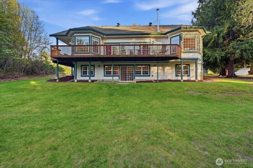 Property photo for 12811 Kapowsin Highlands Drive E, Graham photo 34