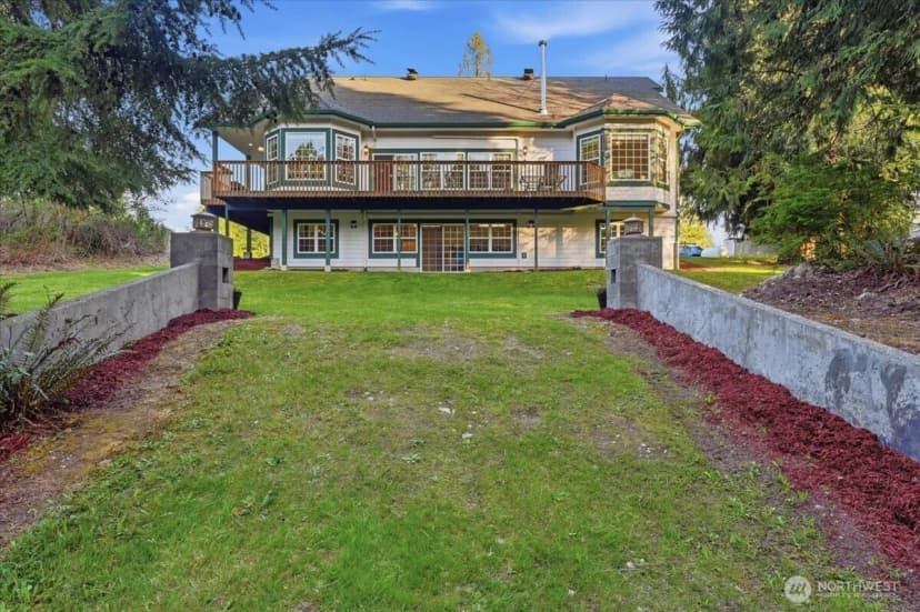 Property photo for 12811 Kapowsin Highlands Drive E, Graham photo 35