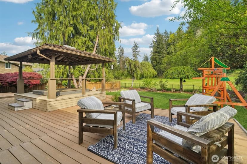Property photo for 25114 Lake Wilderness Country Club Drive Se, Maple Valley photo 24