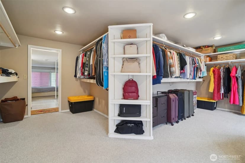 Property photo for 25114 Lake Wilderness Country Club Drive Se, Maple Valley photo 20