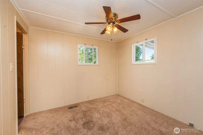 Property photo for 921 S 3rd Avenue #15, Sequim photo 27