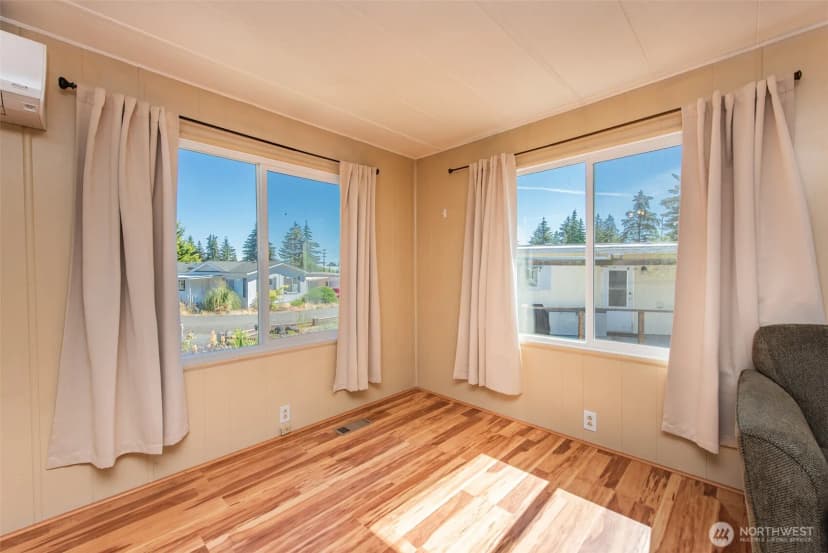 Property photo for 921 S 3rd Avenue #15, Sequim photo 13