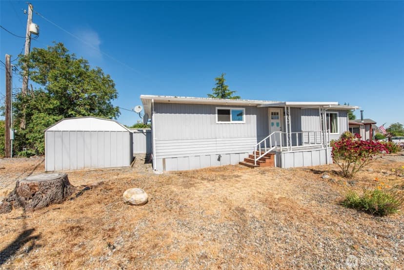 Property photo for 921 S 3rd Avenue #15, Sequim photo 30