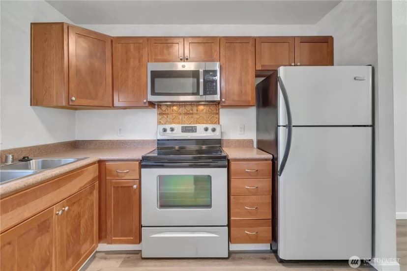 Property photo for 25426 106th Avenue Se #c4, Kent photo 12