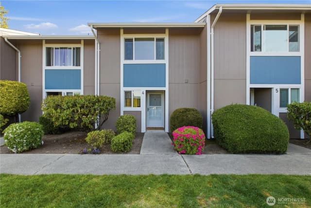 Property photo for 25426 106th Avenue Se #c4, Kent