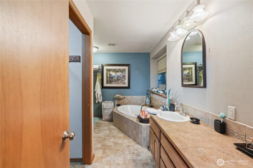 Property photo for 1405 Grays Pointe Lane, Aberdeen photo 18