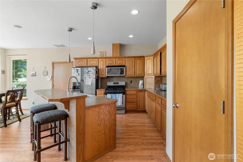 Property photo for 1405 Grays Pointe Lane, Aberdeen photo 8