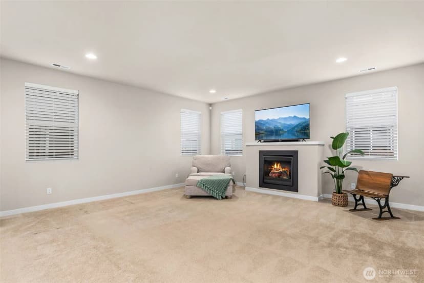 Property photo for 2032 Cantergrove Drive Se, Lacey photo 12