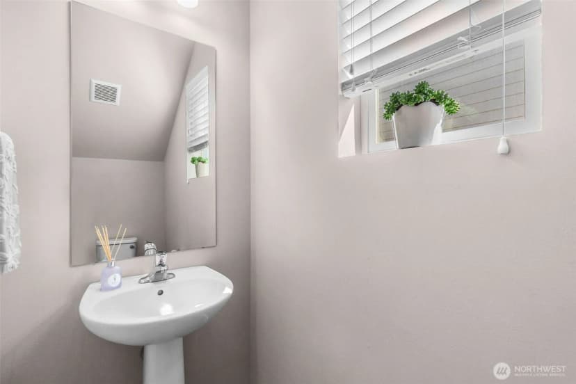 Property photo for 2032 Cantergrove Drive Se, Lacey photo 14