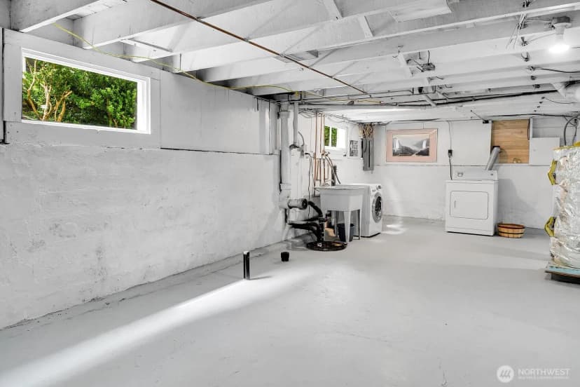 Property photo for 2719 Nob Hill Avenue N, Seattle photo 18