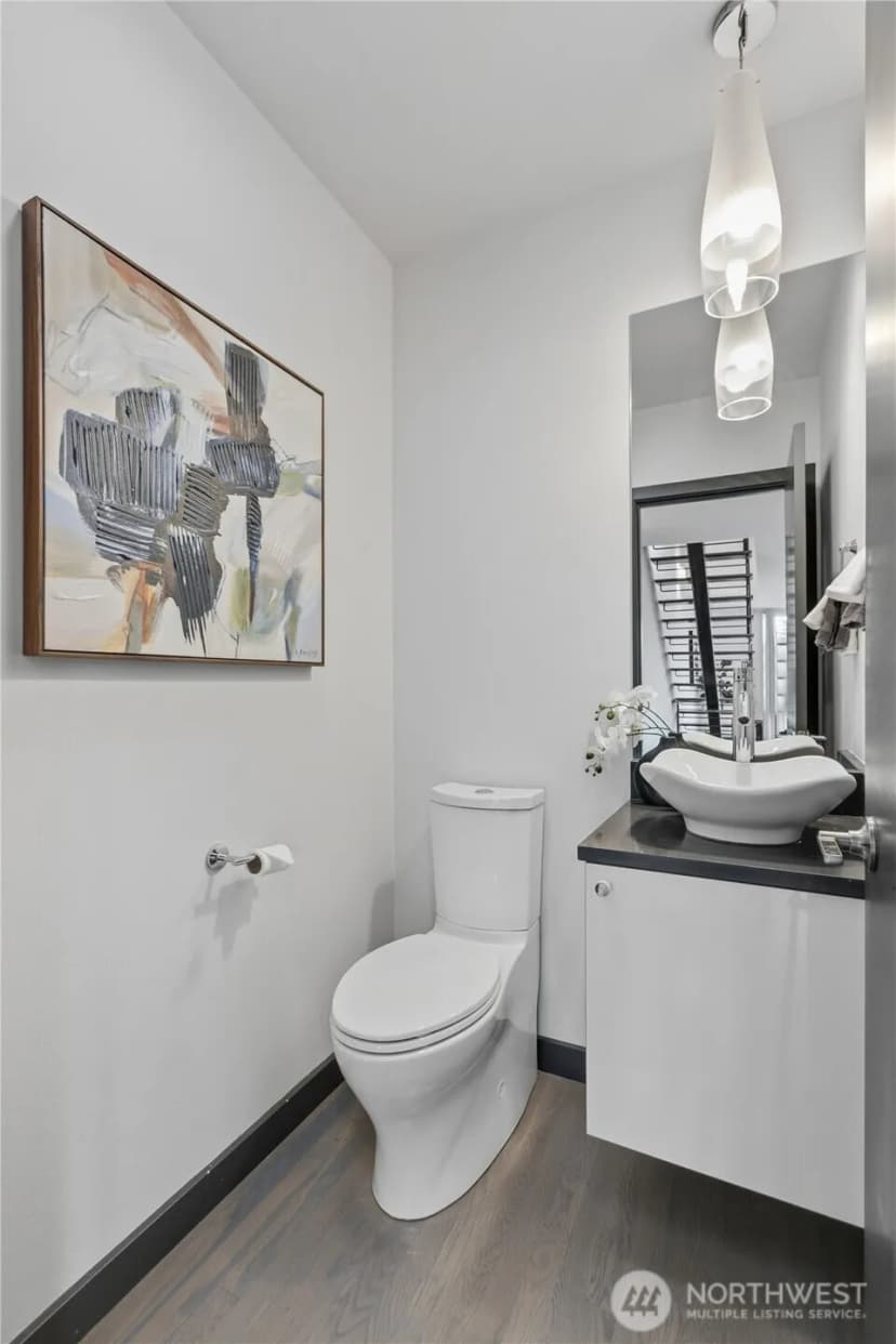 Property photo for 4419 B Corliss Avenue N, Seattle photo 11