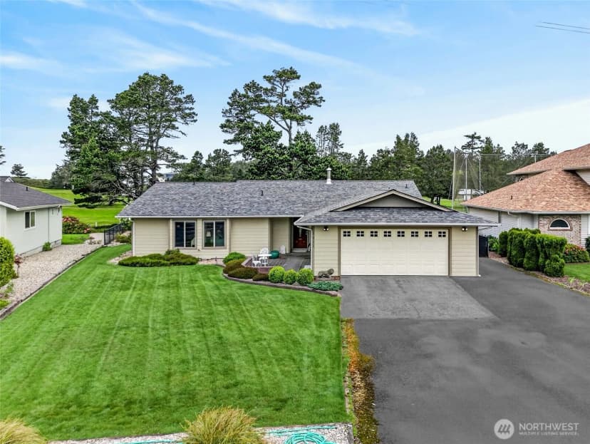 Property photo for 1211 314th Place, Ocean Park