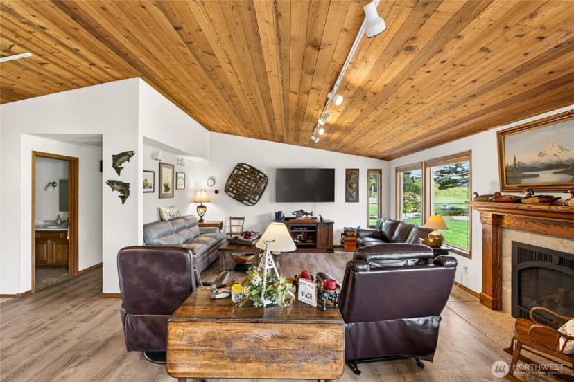 Property photo for 1211 314th Place, Ocean Park photo 9