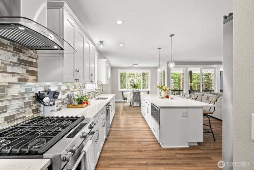 Property photo for 621 Tiedman Road Nw, Lakebay photo 12