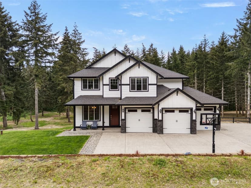 Property photo for 621 Tiedman Road Nw, Lakebay