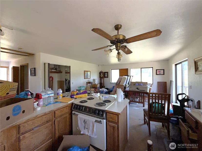 Property photo for 182 Kiwanis Road, Republic photo 3