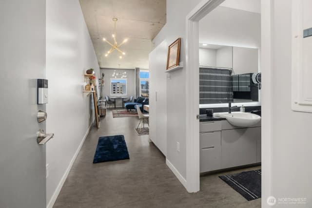 Property photo for 501 Roy Street #t308, Seattle photo 2