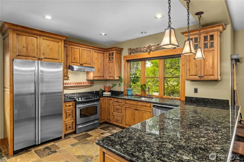 Property photo for 3607 E Lake Sammamish Shore Lane Ne, Sammamish photo 24