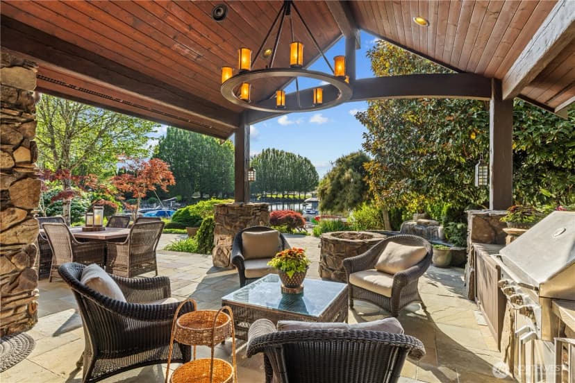 Property photo for 3607 E Lake Sammamish Shore Lane Ne, Sammamish photo 11
