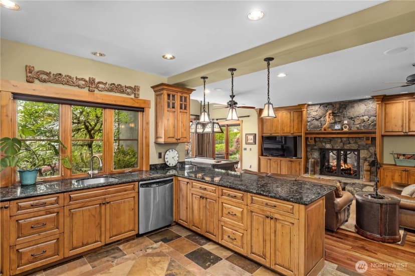 Property photo for 3607 E Lake Sammamish Shore Lane Ne, Sammamish photo 25