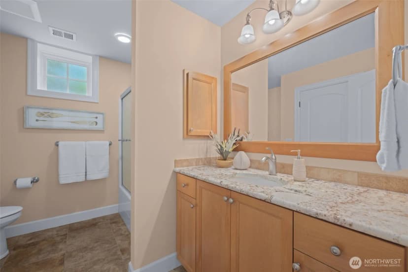 Property photo for 2727 E Lake Sammamish Parkway Ne, Sammamish photo 21