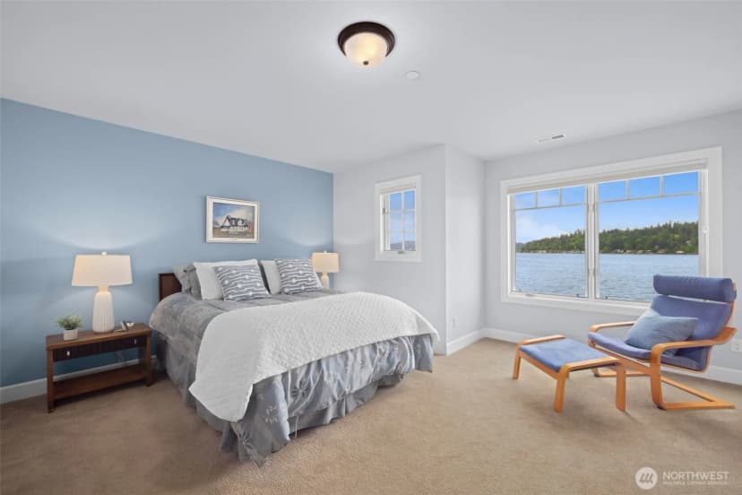 Property photo for 2727 E Lake Sammamish Parkway Ne, Sammamish photo 14