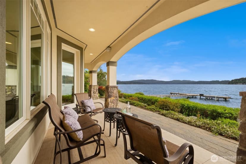 Property photo for 2727 E Lake Sammamish Parkway Ne, Sammamish photo 24