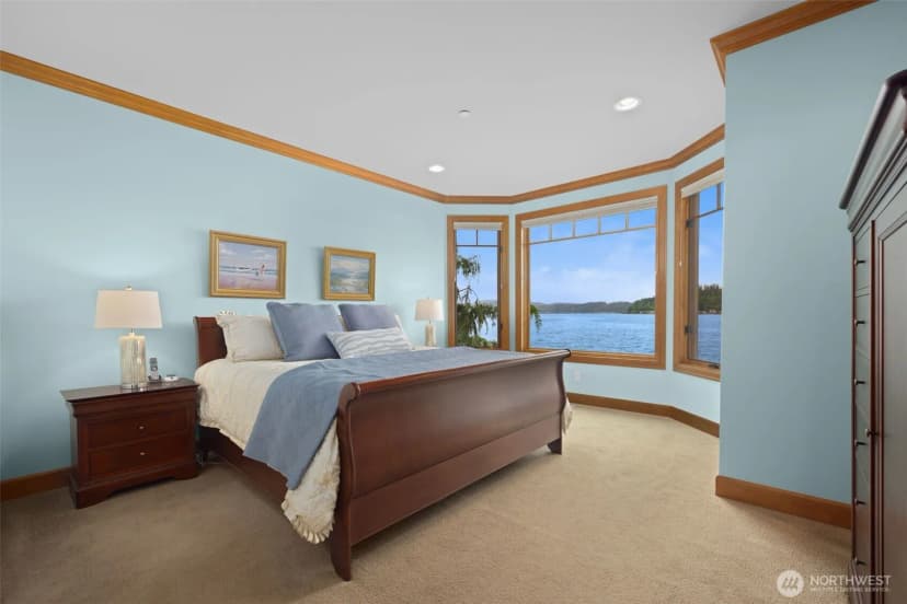 Property photo for 2727 E Lake Sammamish Parkway Ne, Sammamish photo 9