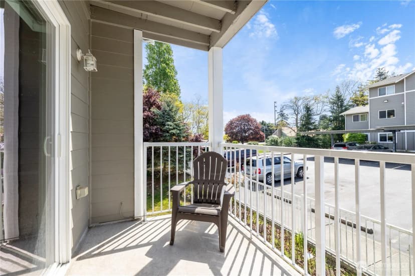 Property photo for 1670 Sw Mulberry Street #b201, Oak Harbor photo 14